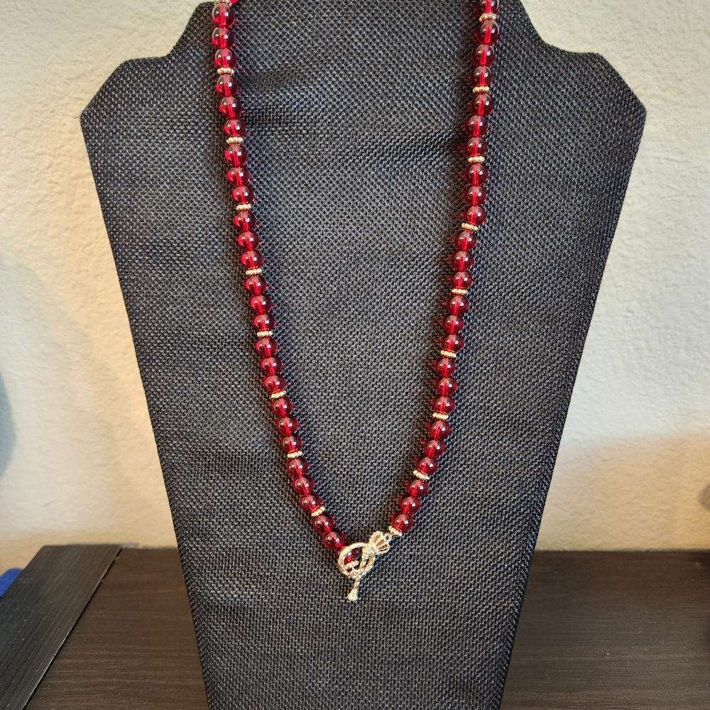 Chic Red Beaded Necklace with Gold Details